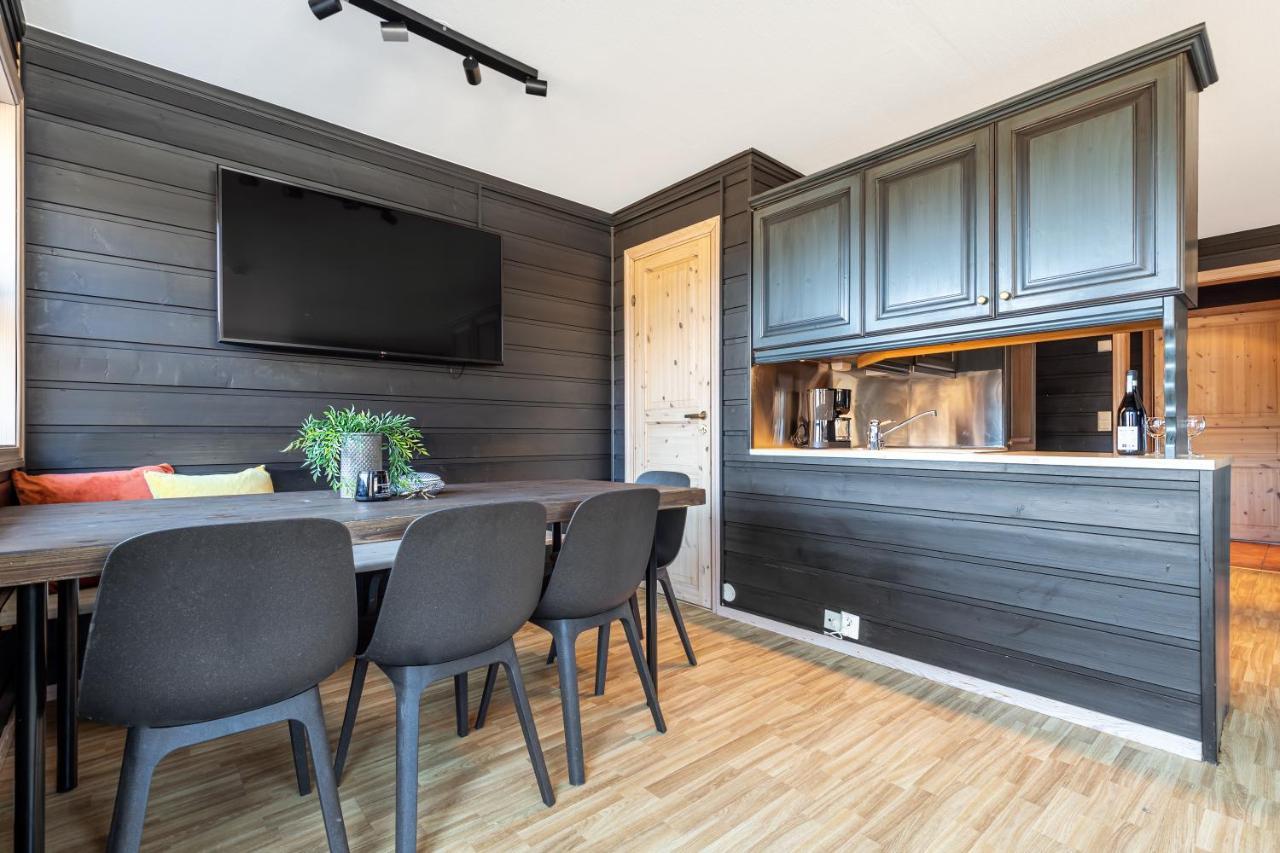 Skiers 2 - Saga Apartment